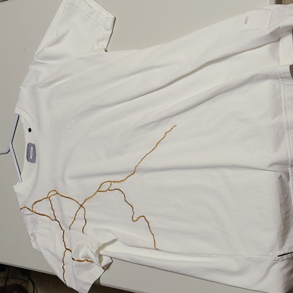 ASICS t-shirt